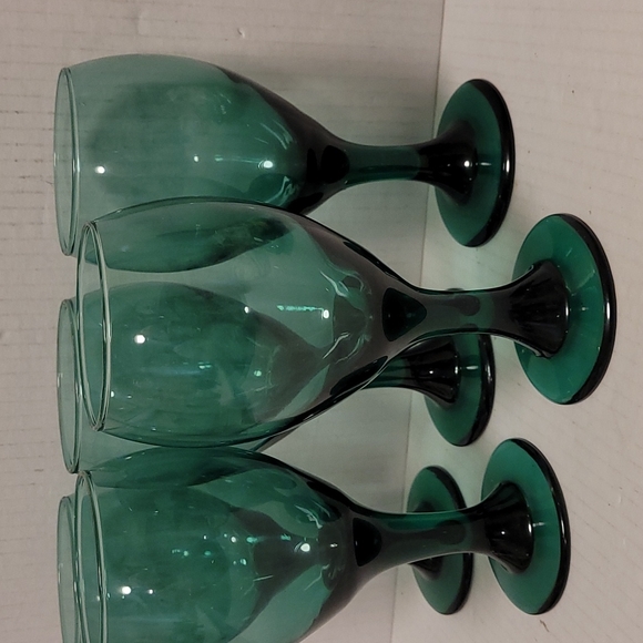 Set of 5 Vintage Libbey Goblets - Picture 4 of 14